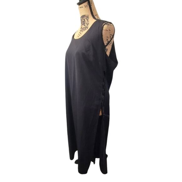 Like New City Chic Small (16) black extra long tunic w/ lace up side tie detail - Picture 3 of 5